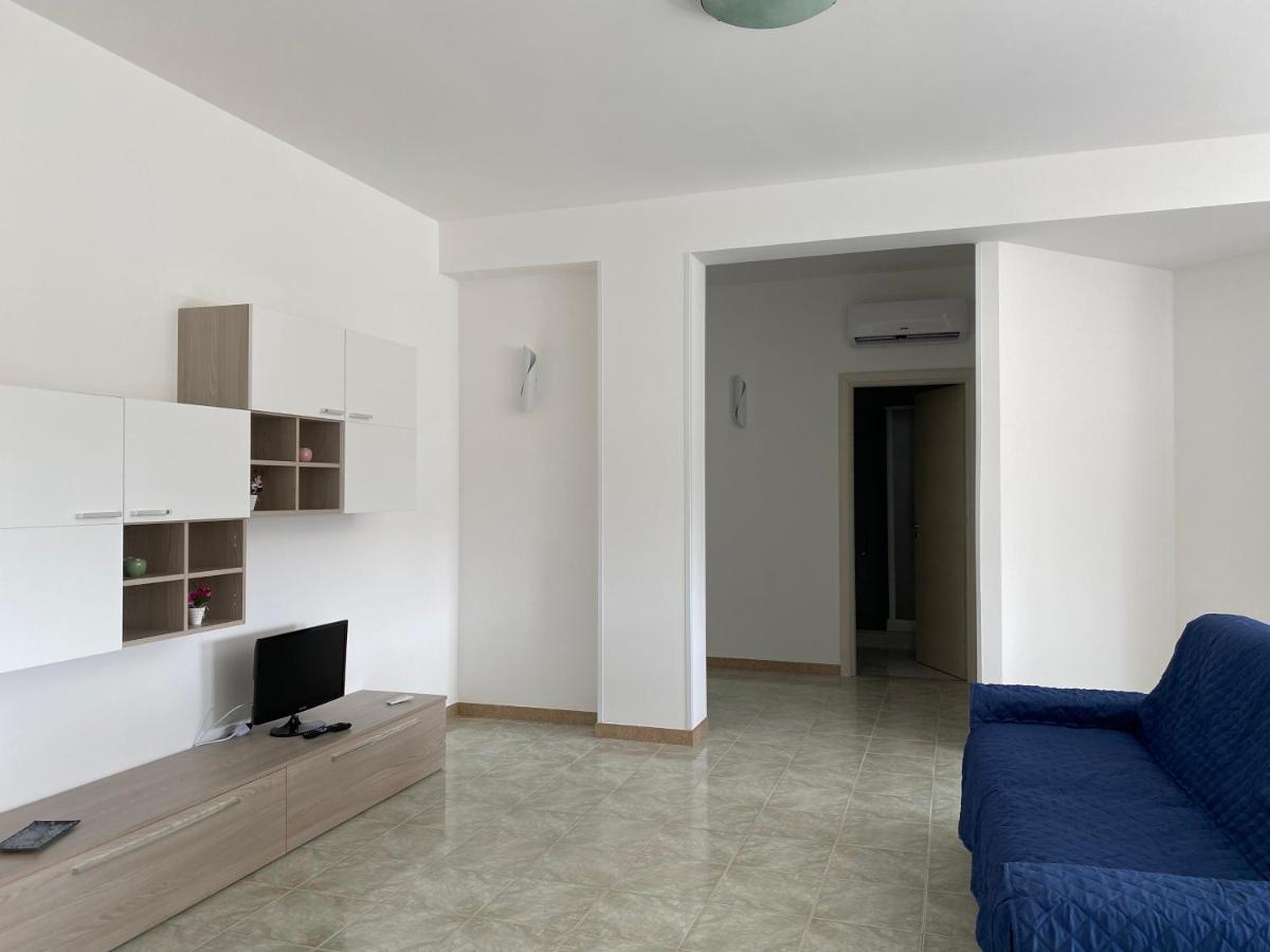 Sole, Mare E Trallalla Apartment Rilievo