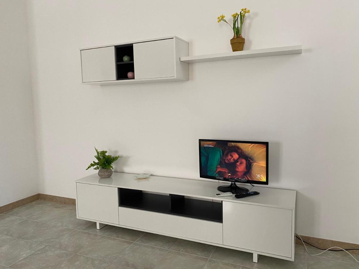 Apartment Sole, Mare E Trallalla *